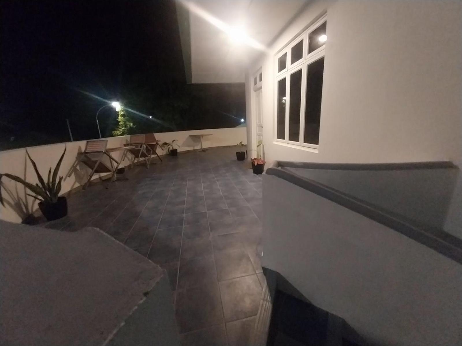 Clove Beach Addu City Esterno foto
