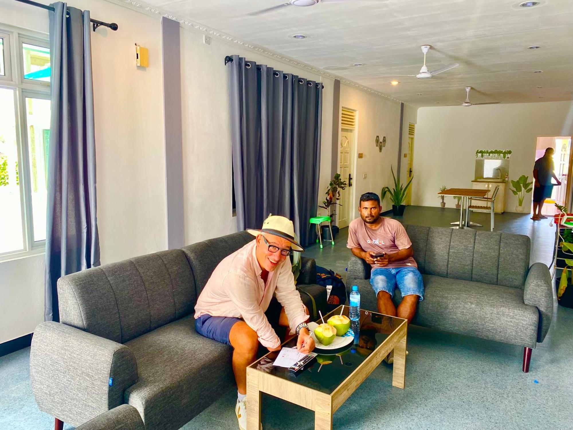 Clove Beach Addu City Esterno foto
